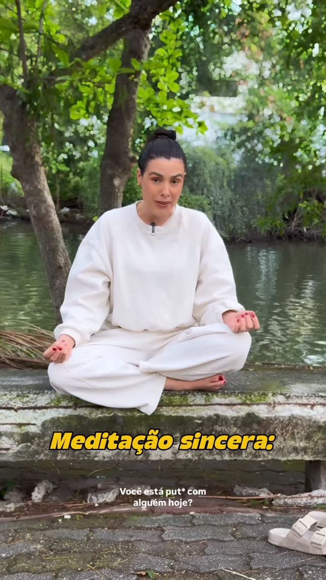 Você tá put* com alguém hoje?? Vem começar o dia relaxando!! 🙌🏼✨😅

#carioca #cariocas #cariocando #cariocadagema #carioquissimo