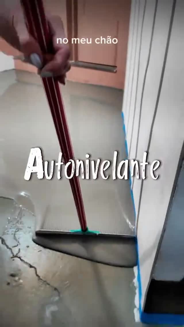 As dúvidas que mais recebo sobre autonivelante 👇

❓ Você não passou primer?
Nesse…
