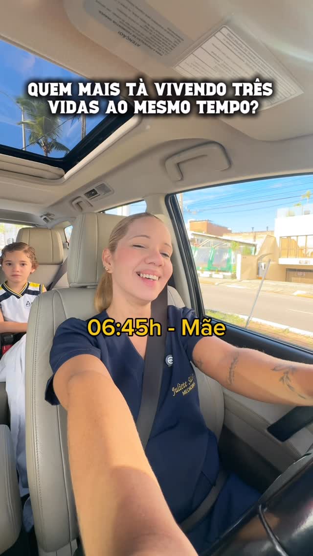 Tem dias que eu sou mãe.
Tem dias que eu sou estudante.
Tem dias que eu sou quase u…