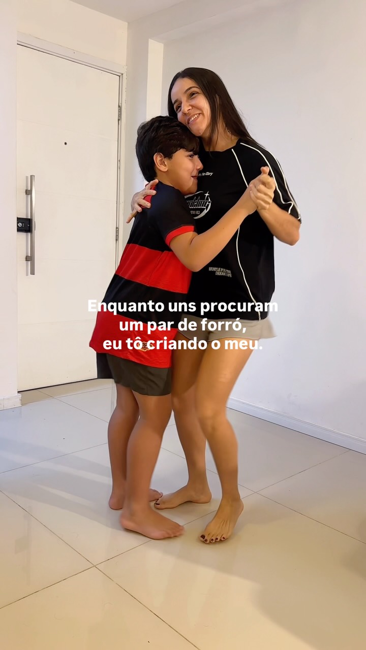 chamaria de MÃE VISIONÁRIA 😘
.
.
.
#forro #forró #nordeste #interior #caruaru