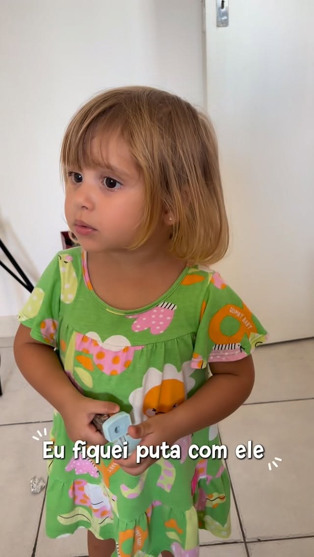Minha carioquinha raiz 

#riodejaneiro #sotaquecarioca #cariocadagema #carioquissim…