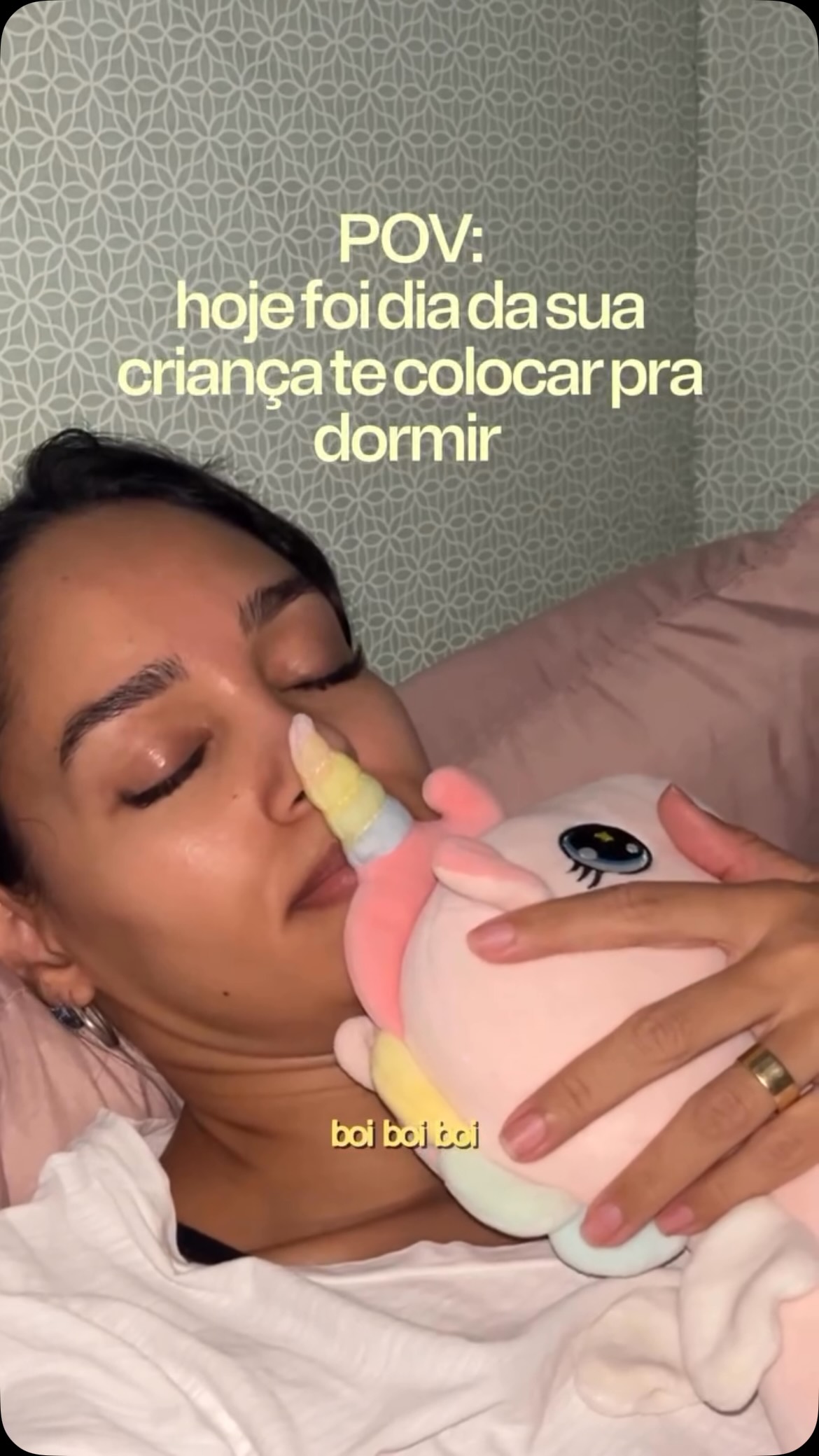 uma belíssima canção 😂

#maternidade #humormaterno #maedemenina #maede3