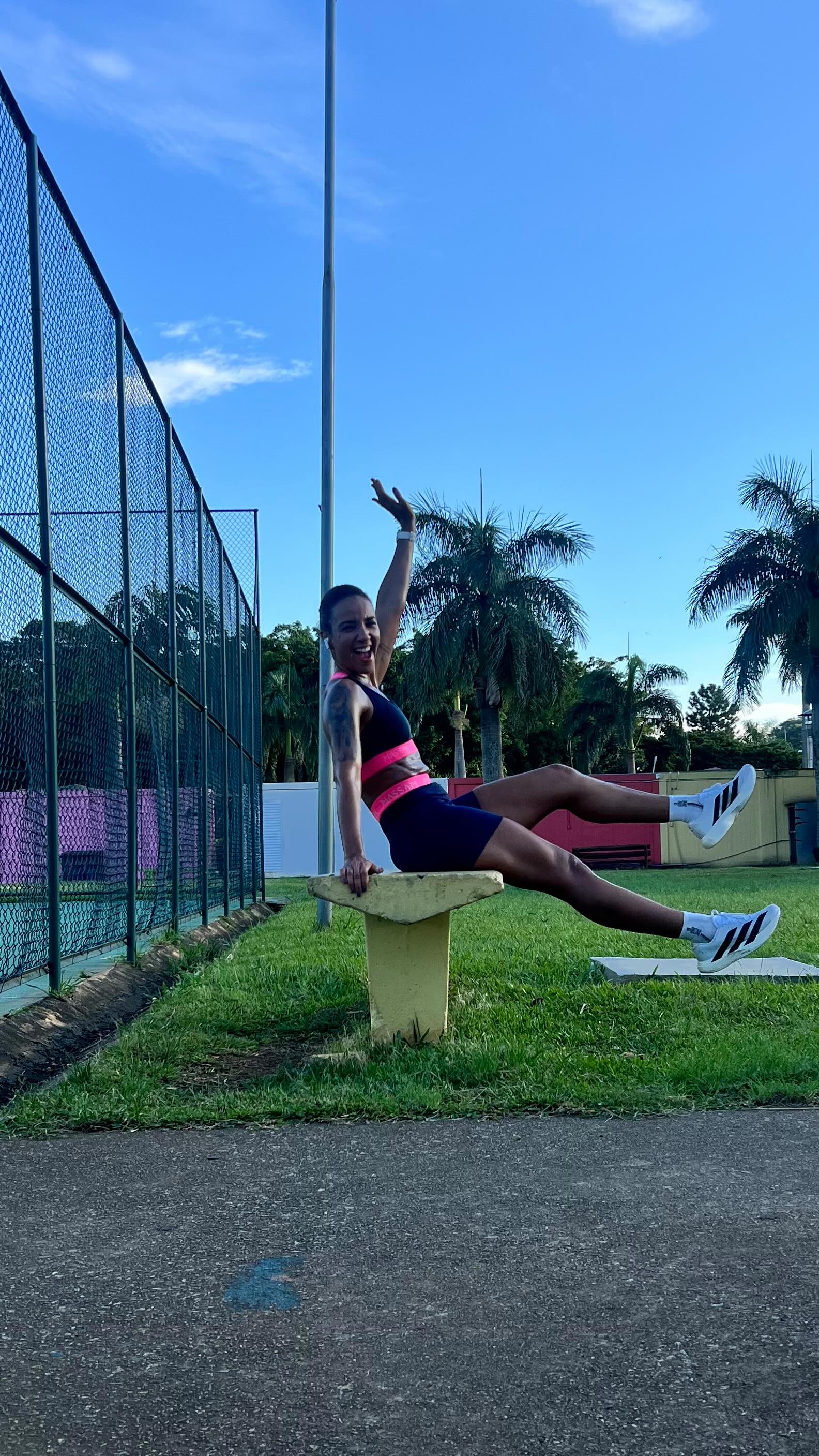 O que a gente não faz por engajamento! 🤣

Quase caí na semana da minha prova mas c…